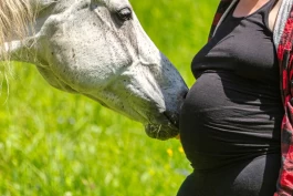 Kom i gang med ridningen etter graviditet og fødsel