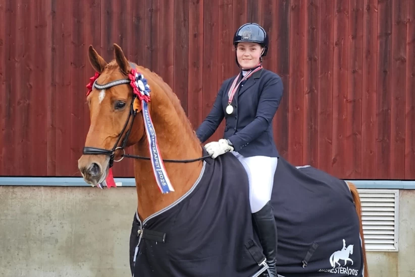 Fra sprang til landslagsleder i dressur: – Er nok irriterende opptatt av detaljer